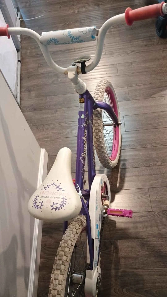 18-inch girl's bicycle - photo 4
