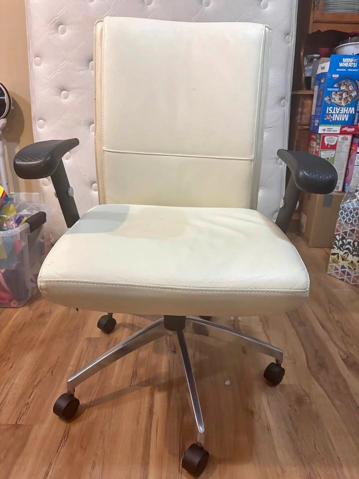 White Faux Leather Office Chair