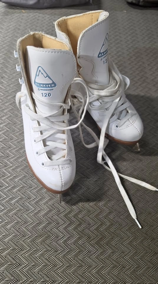 Jackson Glacier Figure Skates