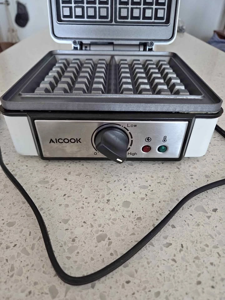 Belgian Waffle Maker