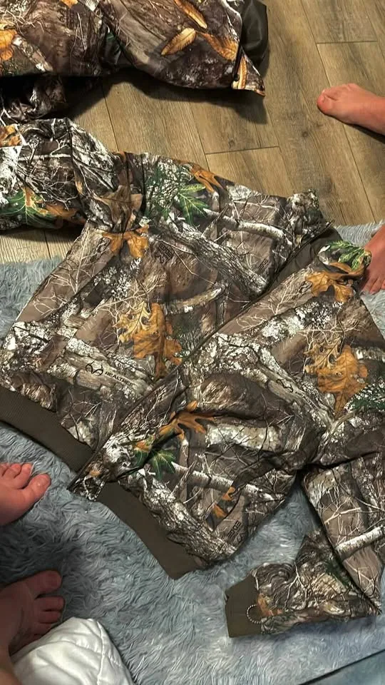 Realtree Men’s Silent Stalker Elite Dual layer Parka image indicator(2)