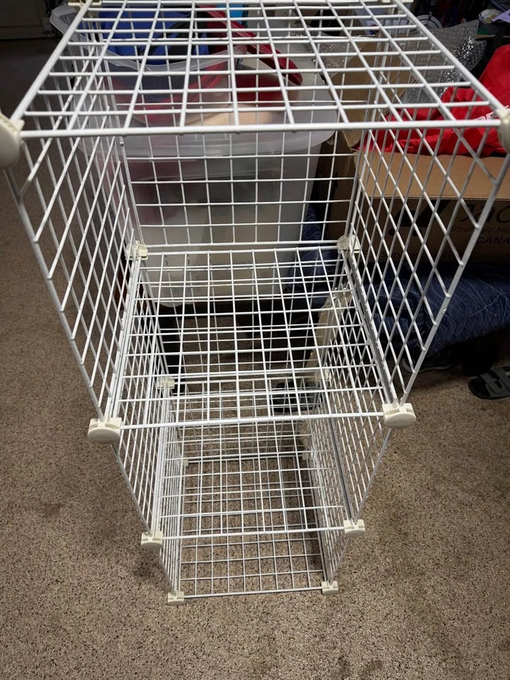White Wire 3-Tier Storage Rack / Shelving Unit - photo 4