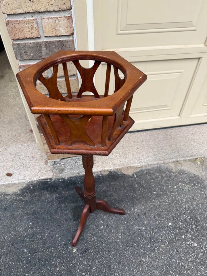 Vintage Wooden Plant Stand / Fern Stand - photo 2