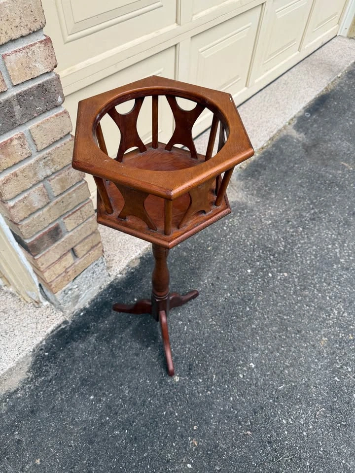 Vintage Wooden Plant Stand / Fern Stand - photo 4