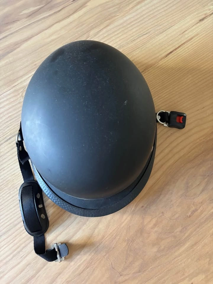Motorcycle helmet - photo 2