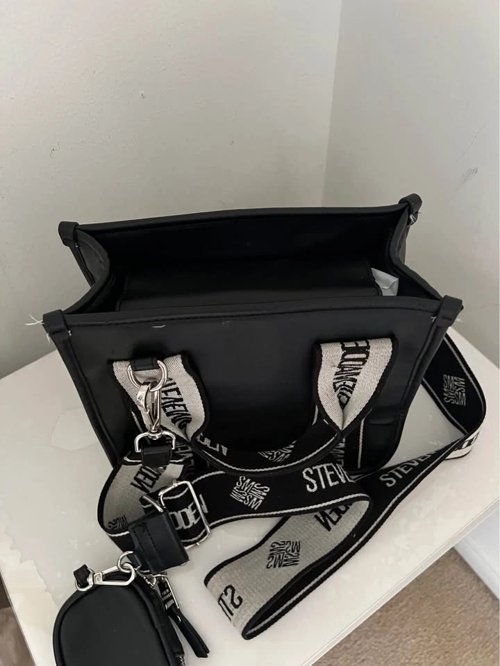 Steve Madden Purse - photo 2