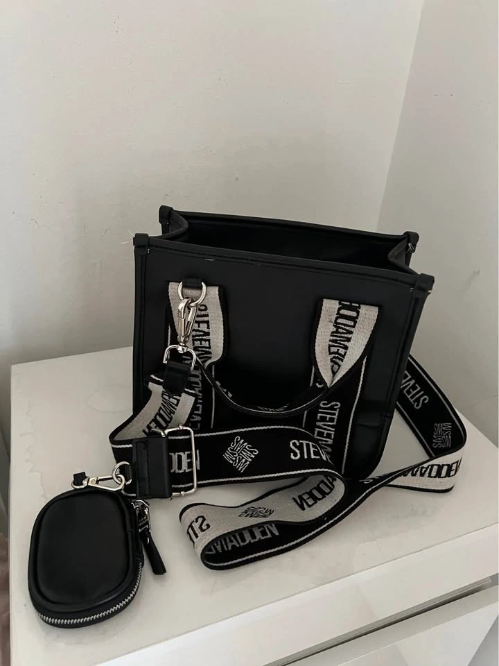Steve Madden Purse - photo 5