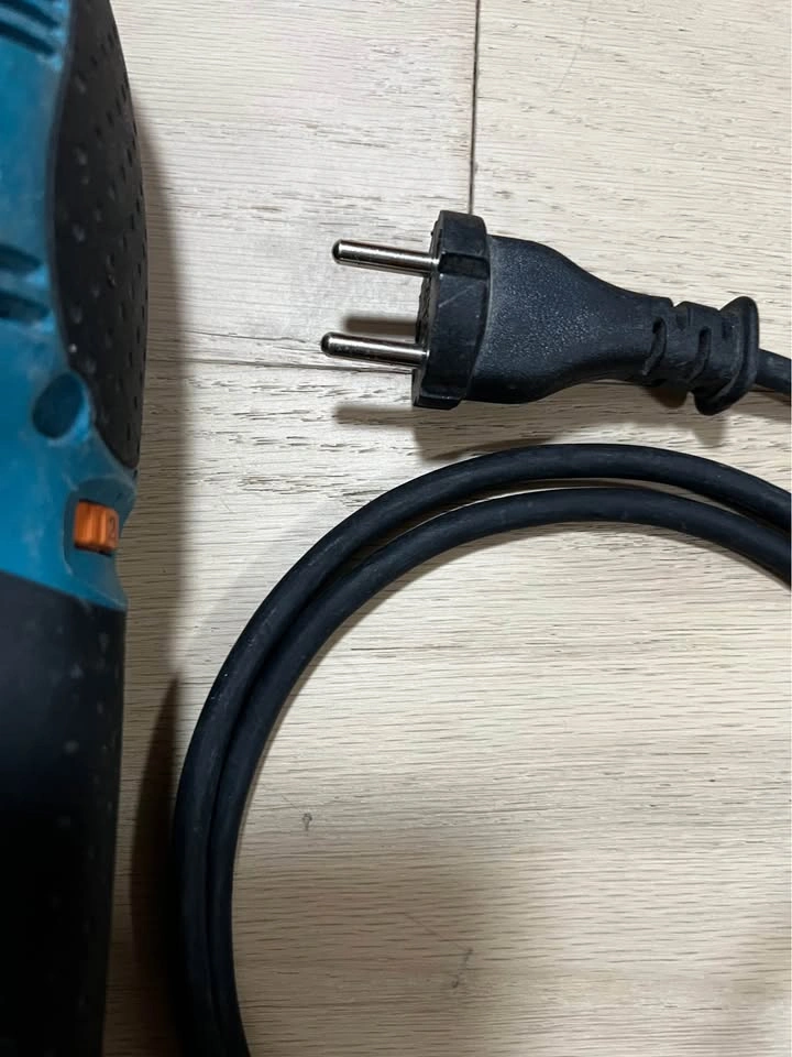 Makita finishing sander - photo 5
