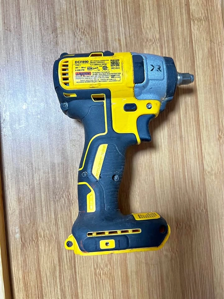3/8 inch cordless impact wrench