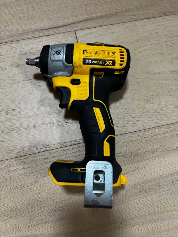 3/8 inch cordless impact wrench - photo 5