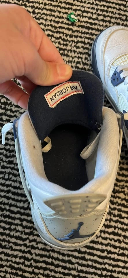 Air Jordan 4 Midnight Navy - photo 2