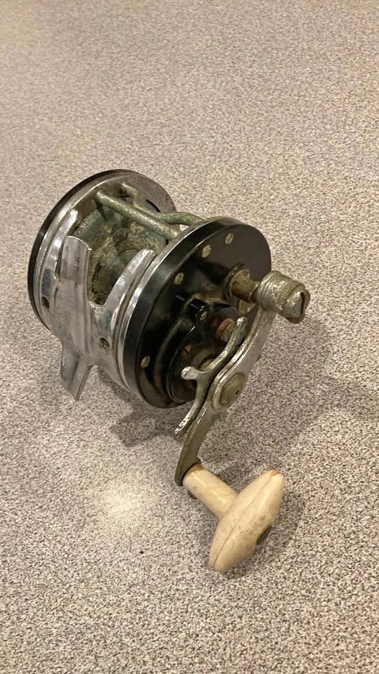 Vintage Ocean City 112 Fishing Reel