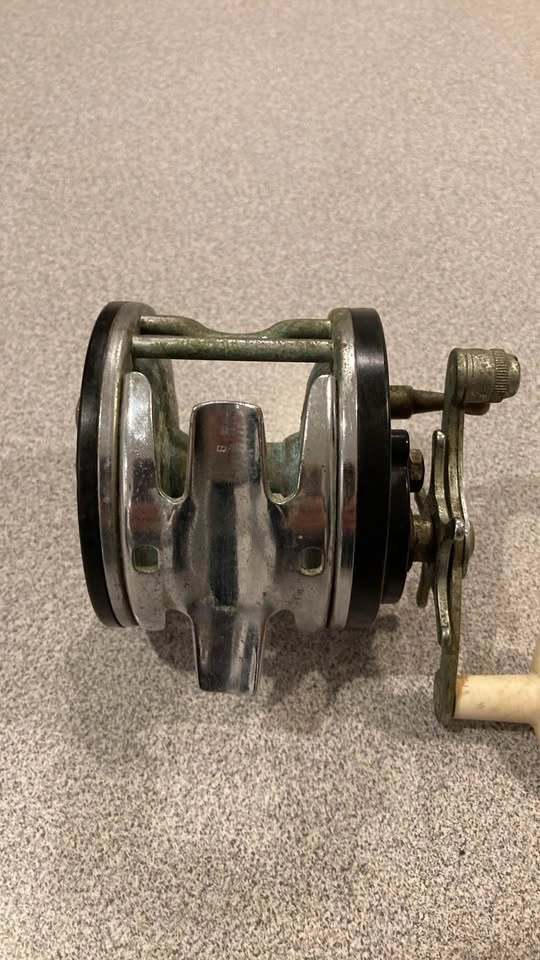 Vintage Ocean City 112 Fishing Reel - photo 3