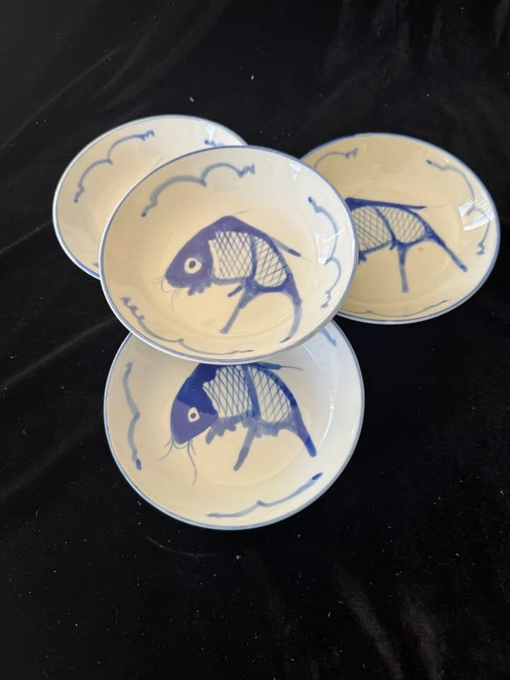 Vintage Chinese Blue & White Porcelain Koi Carp Dinnerware Set - photo 4