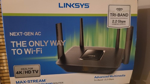 Linksys EA8300 Max-Stream AC2200 Tri-Band Wi-Fi Router
