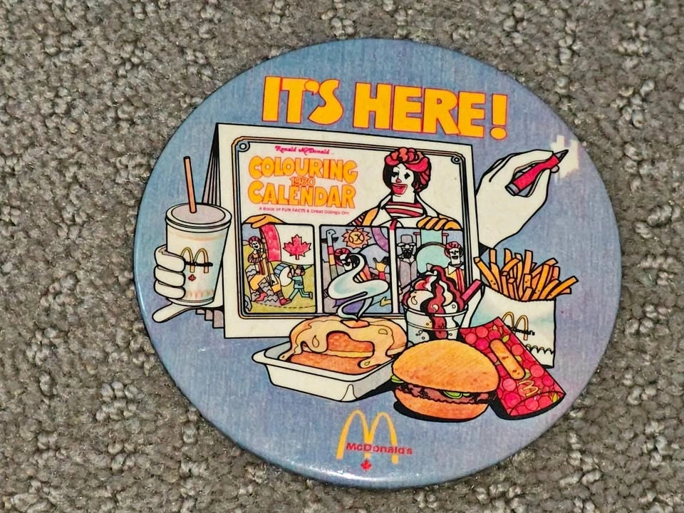Vintage McDonalds Button 1980 Colouring Calendar Pinback Pin