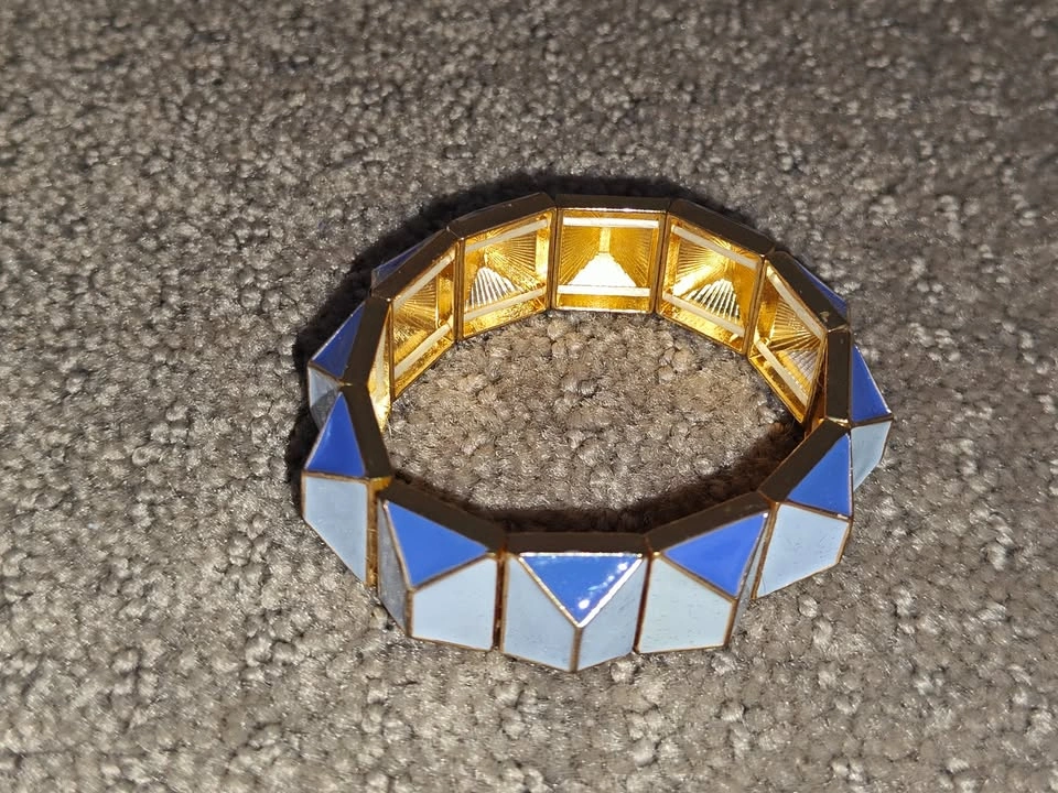 JCrew Pyramid Stud Metal Enamel Stretch Bracelet - Retro Jewelry - photo 2