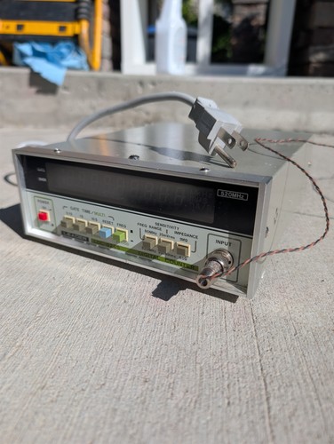 Leader LDC-824S 520MHz Digital Frequency Counter 10Hz-520MHz - photo 2