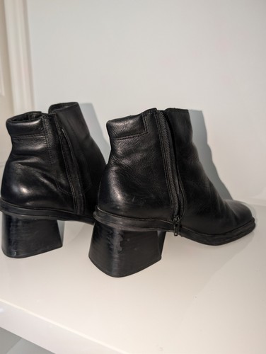 Connie Annie Women's Black Leather Ankle Boots Size 8M - photo 5