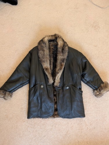 Vintage Women's Black Lambskin Leather Fur Lined Coat Size 44
