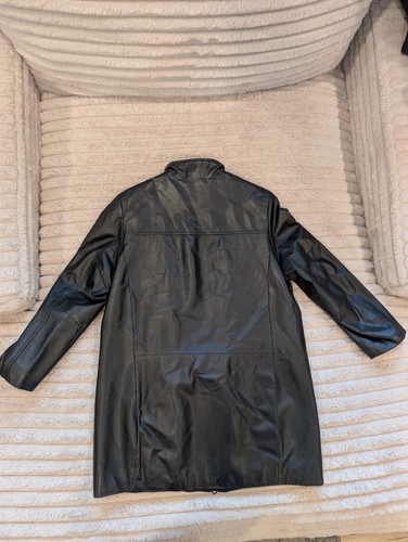 Danier Women's Black Genuine Leather Zip Jacket Coat Size M - photo 5