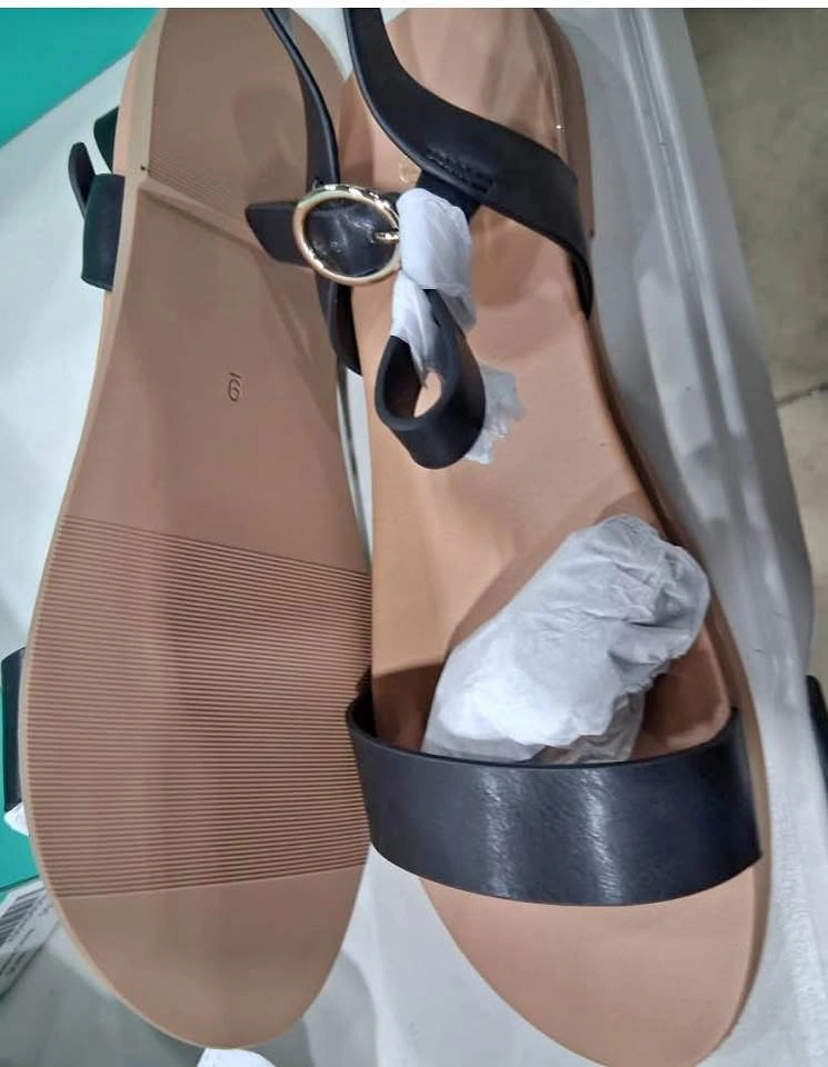 Women ankle strap flat sandals