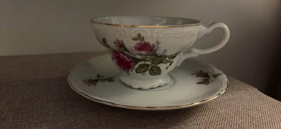 Vintage Porcelain Teacup and Saucer Set with Pink Rose Pattern - photo 2