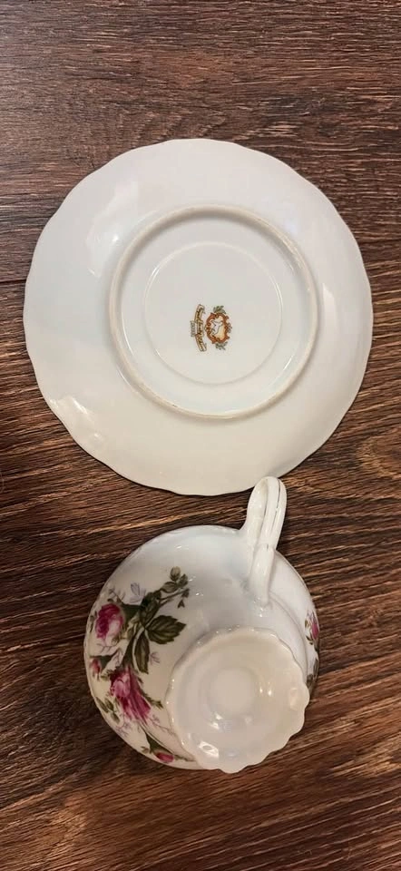 Vintage Porcelain Teacup and Saucer Set with Pink Rose Pattern - photo 5