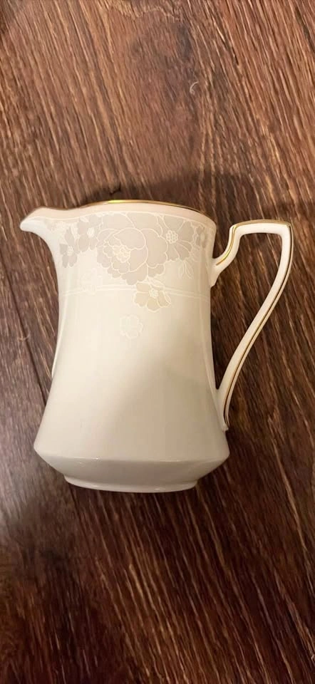 Noritake Turtle Bay Fine China Creamer Pitcher