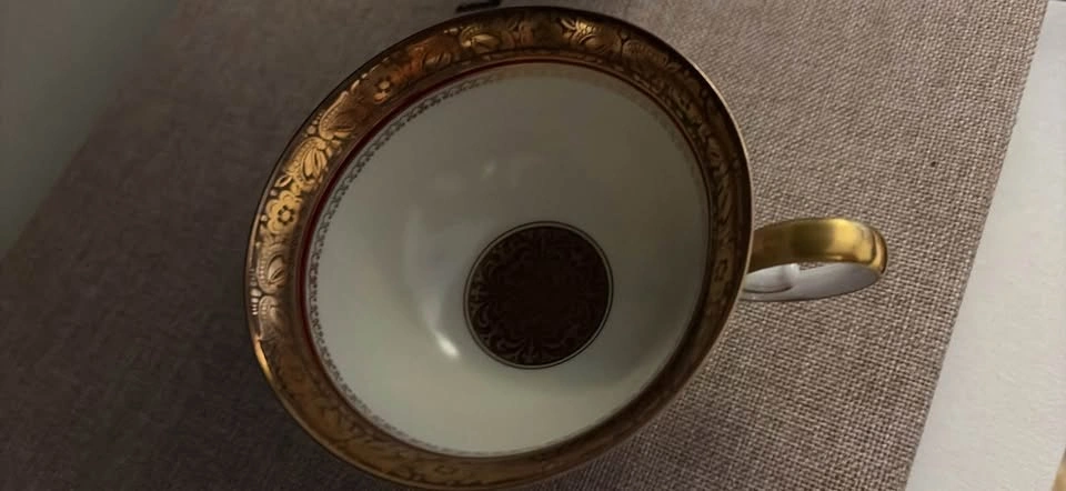Vintage Tirschenreuth Bavaria Porcelain Teacup with Gold Trim - photo 2