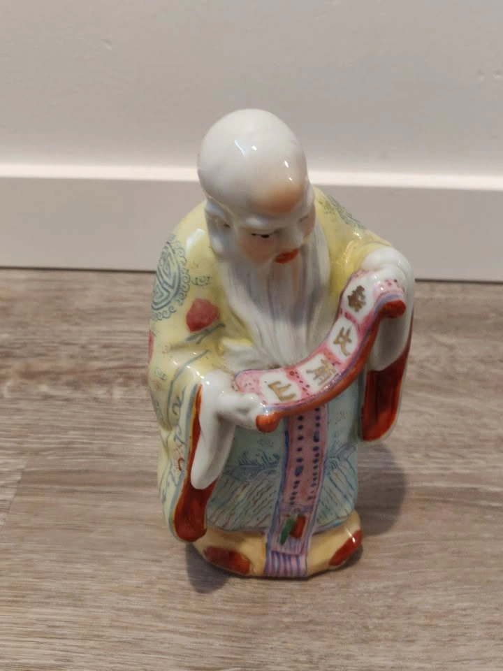 Sau (Shou Xing) God of Longevity Scroll Reading Figurine - photo 5
