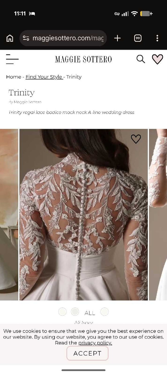 Maggie Sottero Trinity Wedding Dress - photo 4