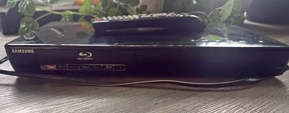 Samsung Blu-ray Disc Player -$25-pickup Cochrane