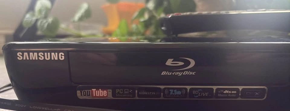 Samsung Blu-ray Disc Player -$25-pickup Cochrane - photo 3