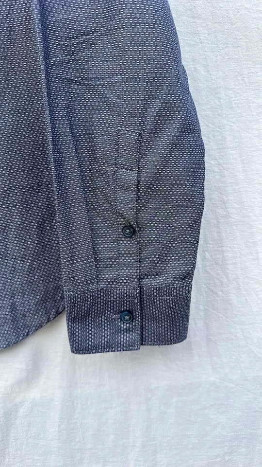 Calvin Klein Dress Shirt - photo 3