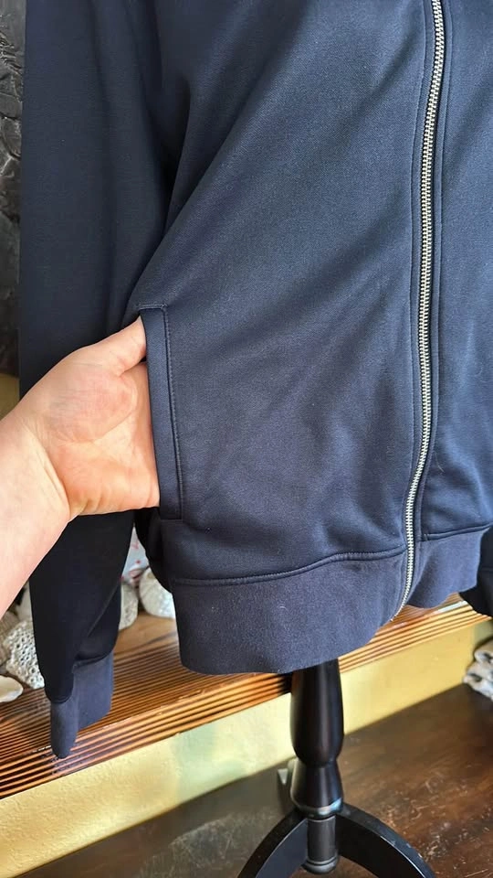 H&M Zip up Sweater - photo 5