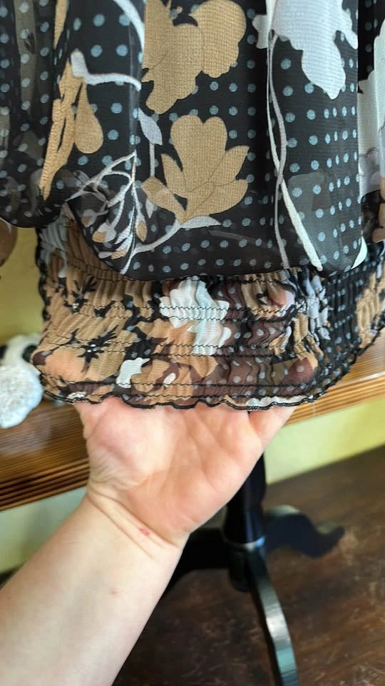 Reitmans Floral Blouse - photo 4