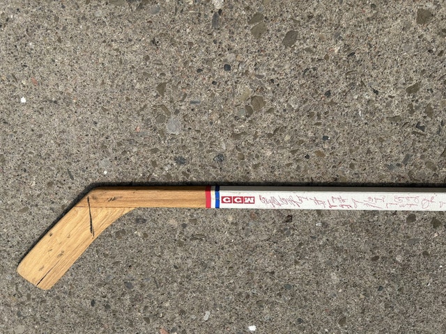 VINTAGE CCM MONTREAL CANADIANS MINI HOCKEY STICK - AUTOGRAPHED - photo 3