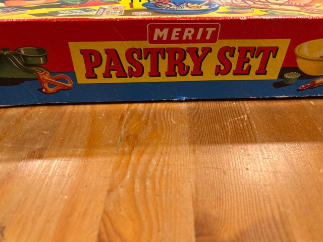 Merit Pastry Set - photo 3