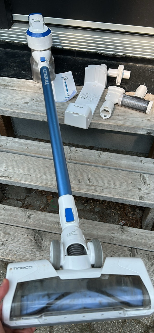 TINECO A10 STICK VACUUM
