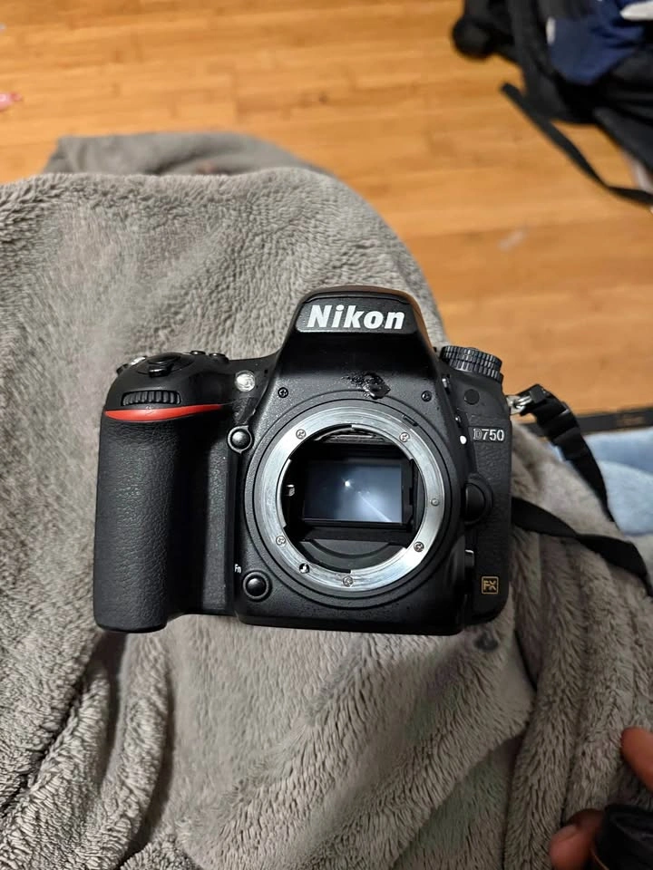 Nikon D750