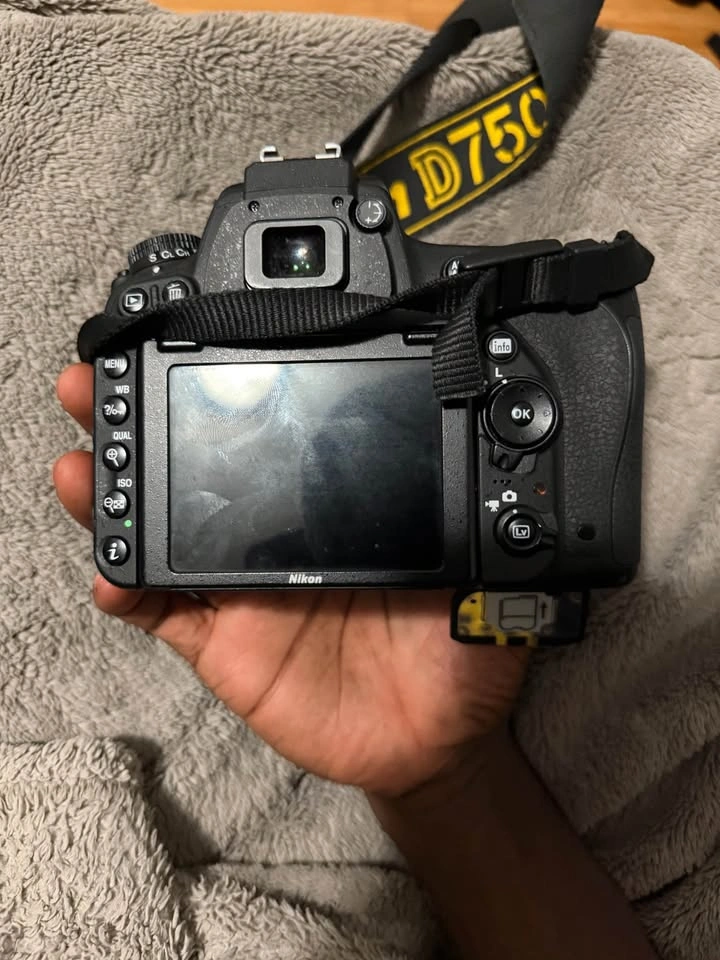 Nikon D750 - photo 3