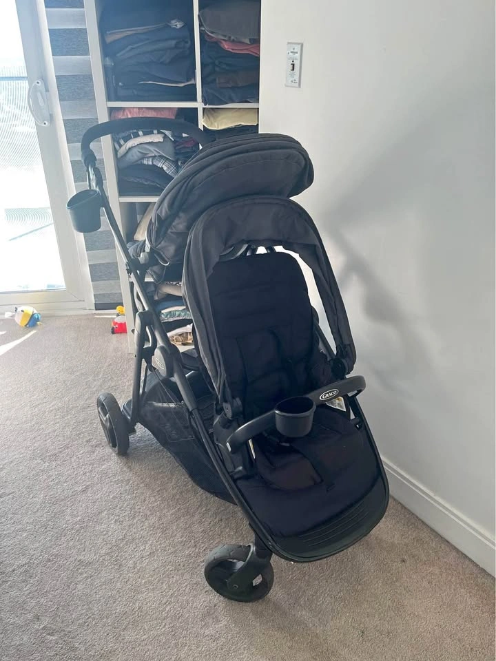 Graco Ready2Grow Double Travel System (Stroller, Car Seat & Base