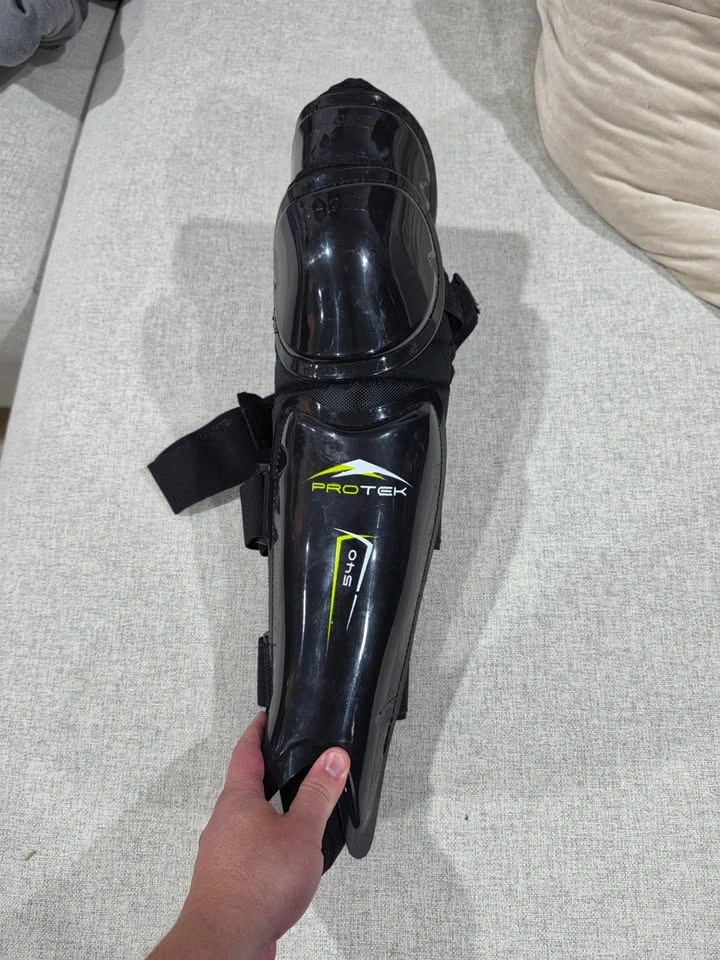 Protek 540 Shin Guards - Size 14 - photo 2