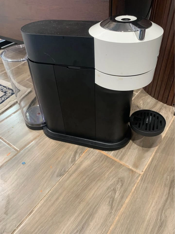 Nespresso Vertuo Next by De'Longhi - photo 2