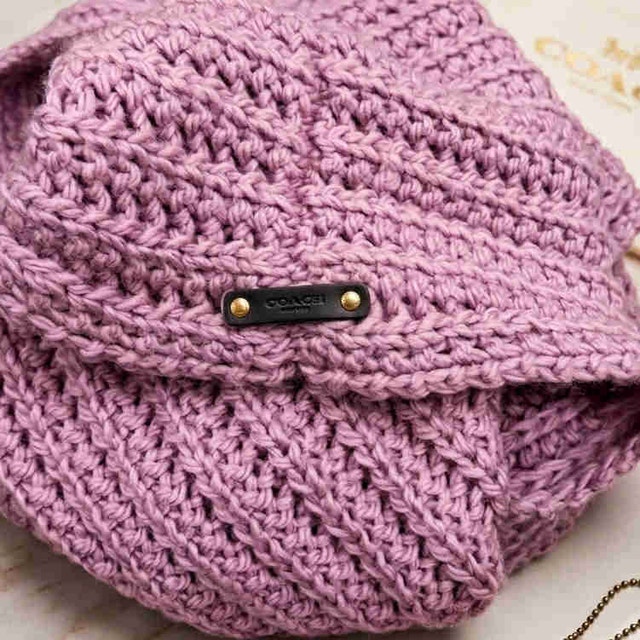 Coach chunky knit scarf