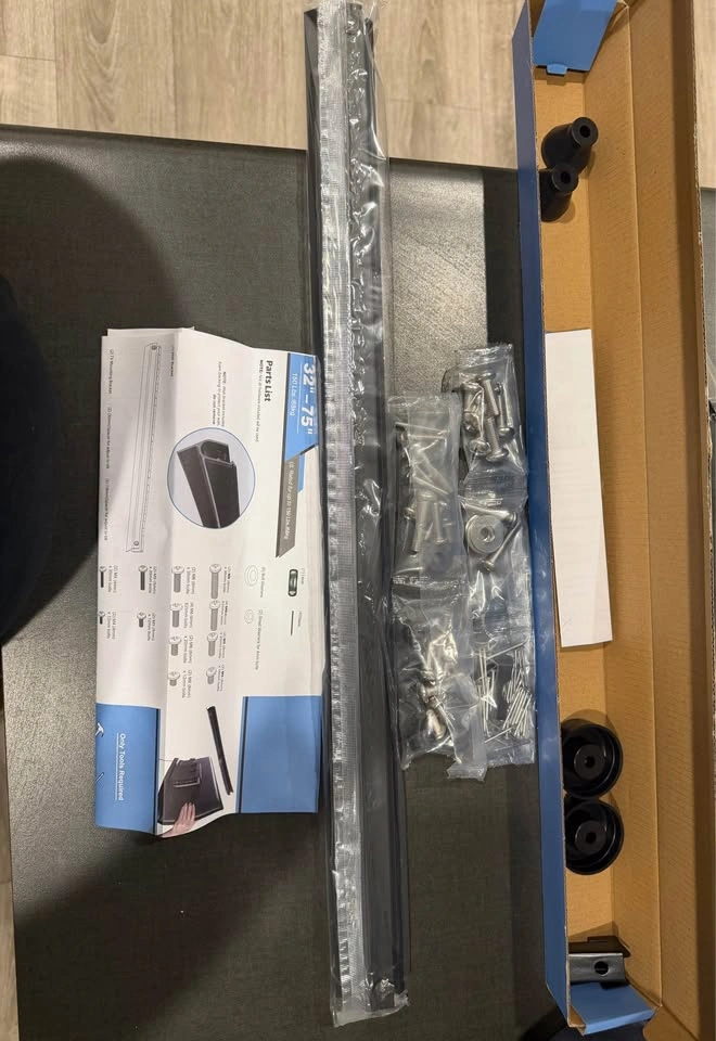 No Stud TV Wall Mount for 32-75 inch TVs-NEW - photo 4