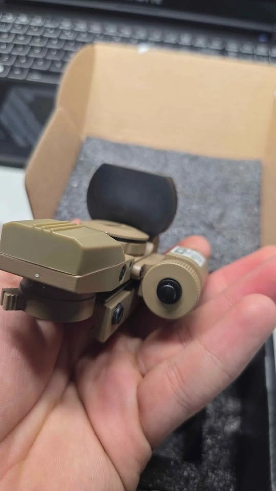 Feyachi RSL-18 Reflex Sight with Integrated Laser - photo 5