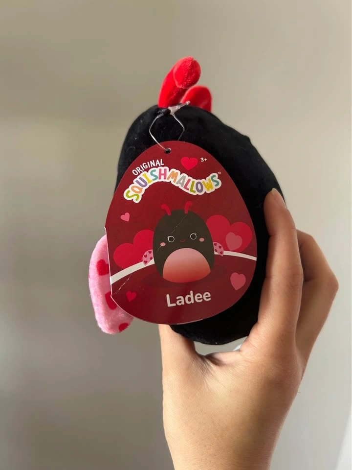 Ladee Squishmallow - photo 2