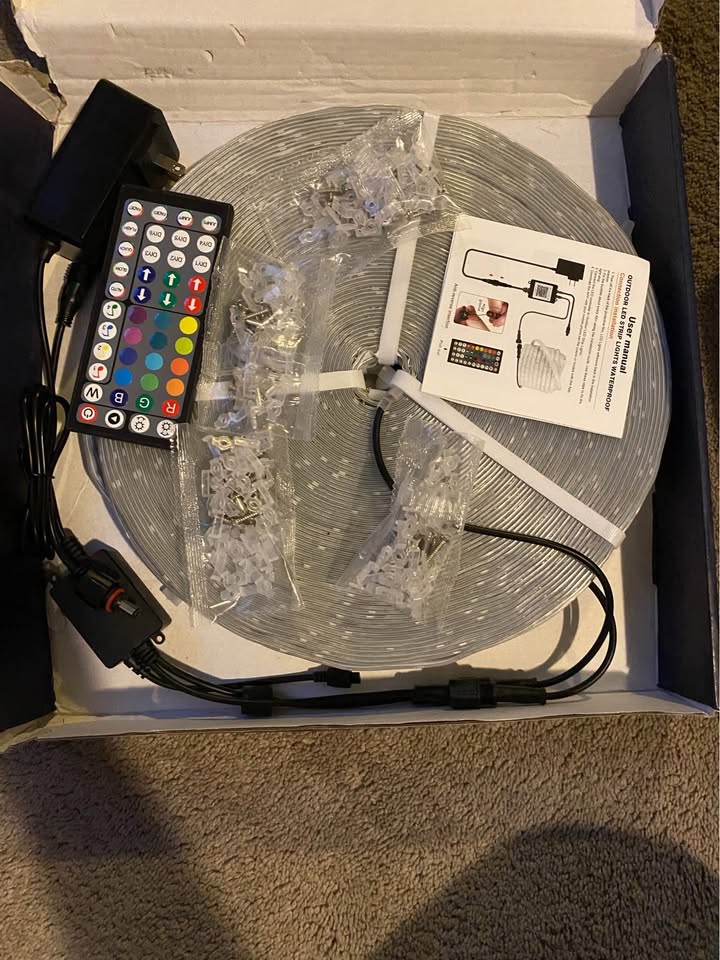 400ft Outdoor LED Strip Lights Waterproof with App - photo 3